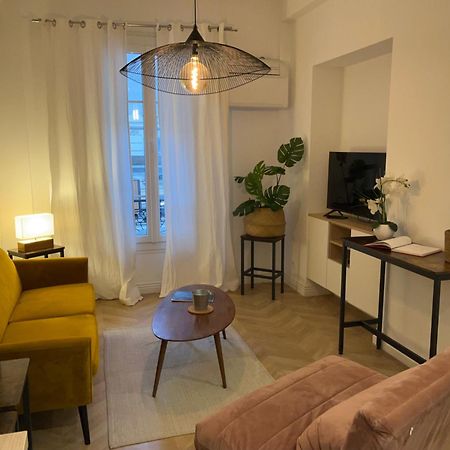 Magnifique Appartement Moderne - Clim & Wifi นีซ ภายนอก รูปภาพ